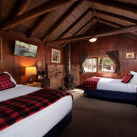 Lochsa Lodge Лоло Экстерьер фото