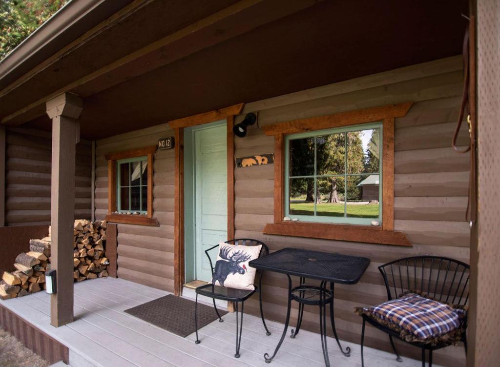 Lochsa Lodge Лоло Экстерьер фото