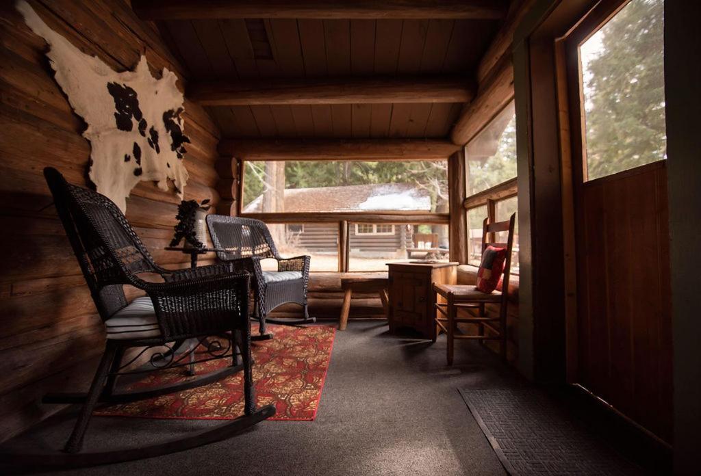 Lochsa Lodge Лоло Экстерьер фото