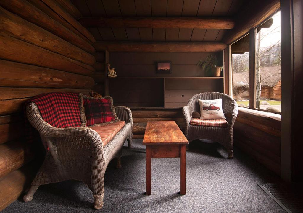 Lochsa Lodge Лоло Номер фото