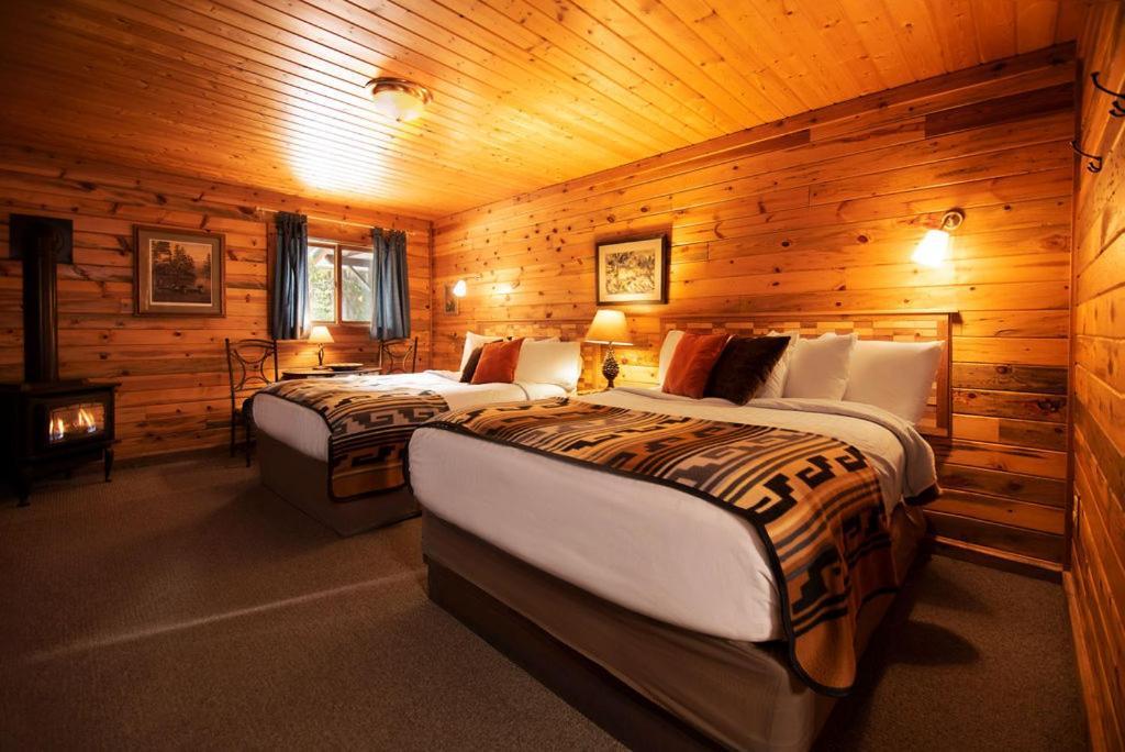 Lochsa Lodge Лоло Номер фото